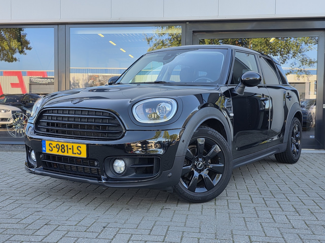 MINI Countryman - 1.5 One Chili + LED + KEYLESS + BLACK OPTIC - AutoWereld.nl