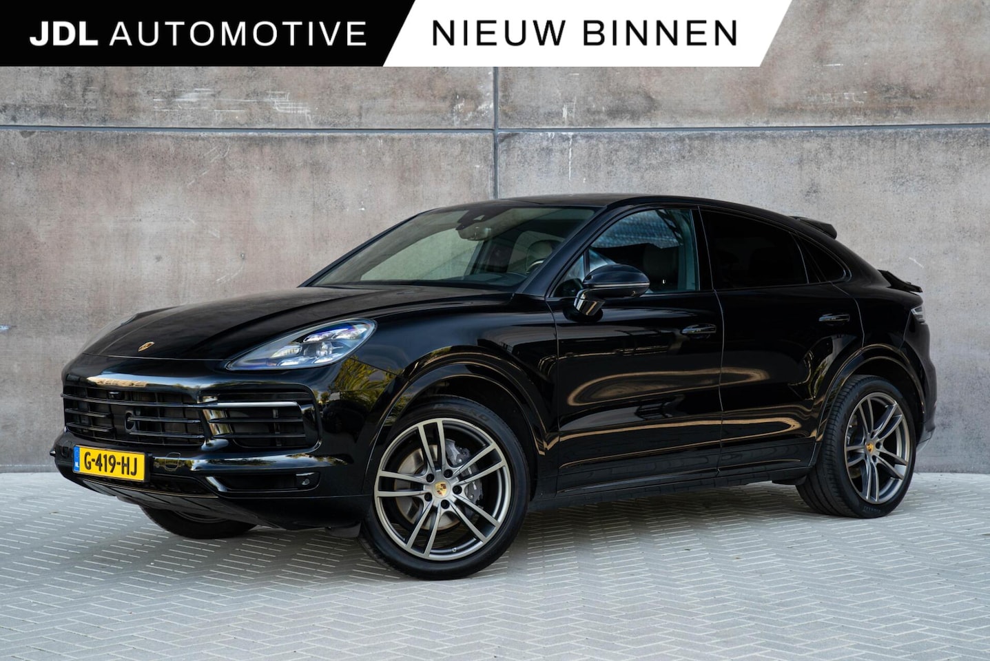 Porsche Cayenne - 3.0 | 1ste eigenaar | Sport Chrono | Panorama Dak | Elektrische Trekhaak | 360' Camera | L - AutoWereld.nl