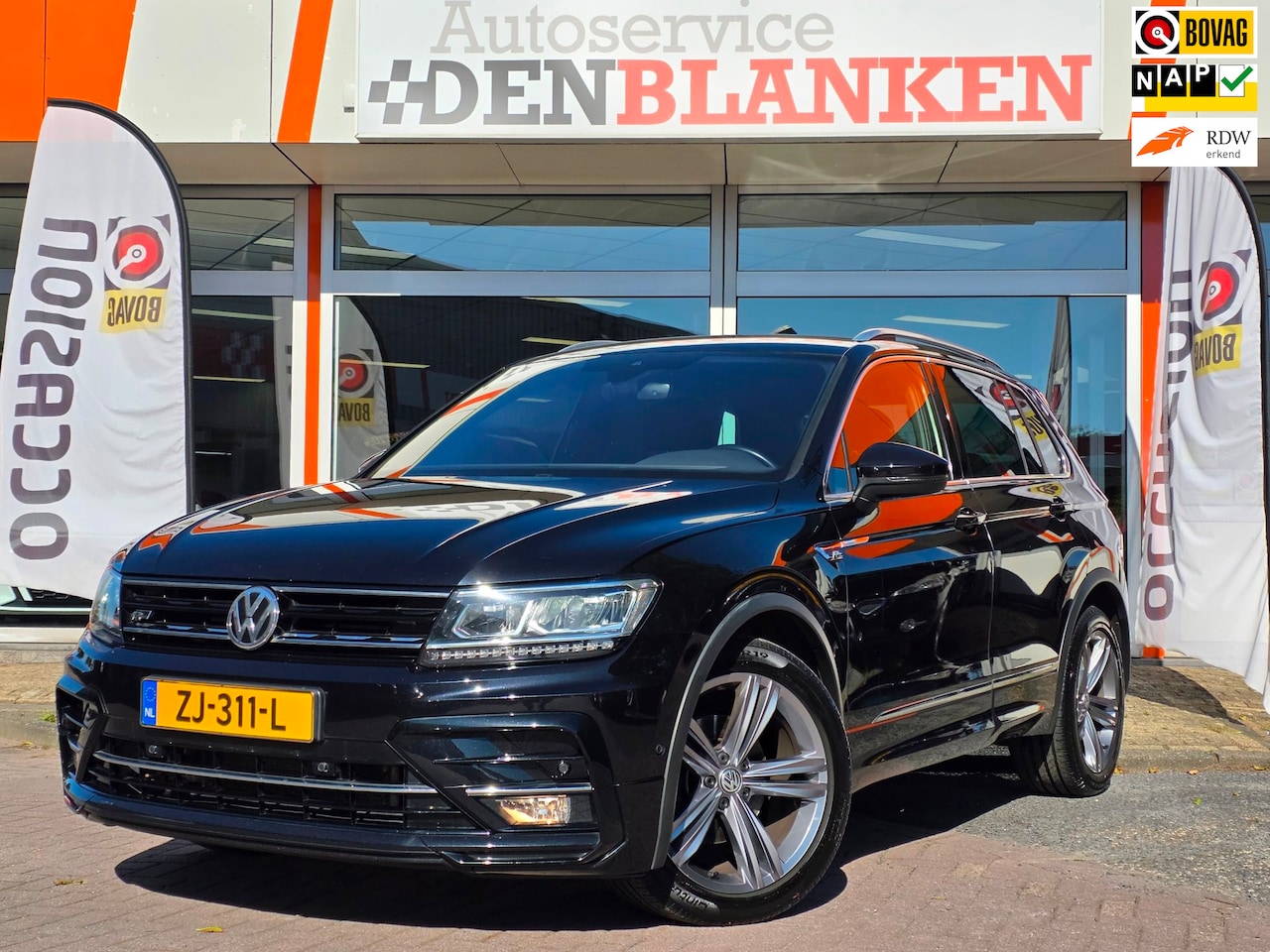 Volkswagen Tiguan - 1.5 TSI ACT Highline Bns R-Line BJ.2019 / Navi / Clima / Adapt. Cruise / Camera / LED Kopl - AutoWereld.nl