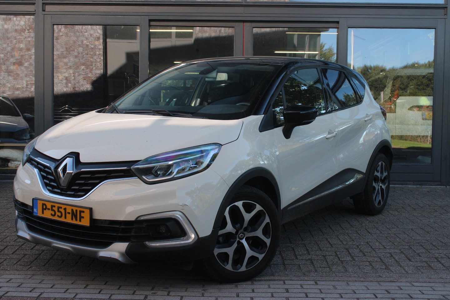 Renault Captur - 1.2 TCe Intens | Bluetooth | Airco | Navigatie | camera achter - AutoWereld.nl