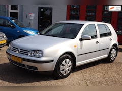 Volkswagen Golf - 1.6 Trendline , 5 DEURS , TREKHAAK , NWE APK