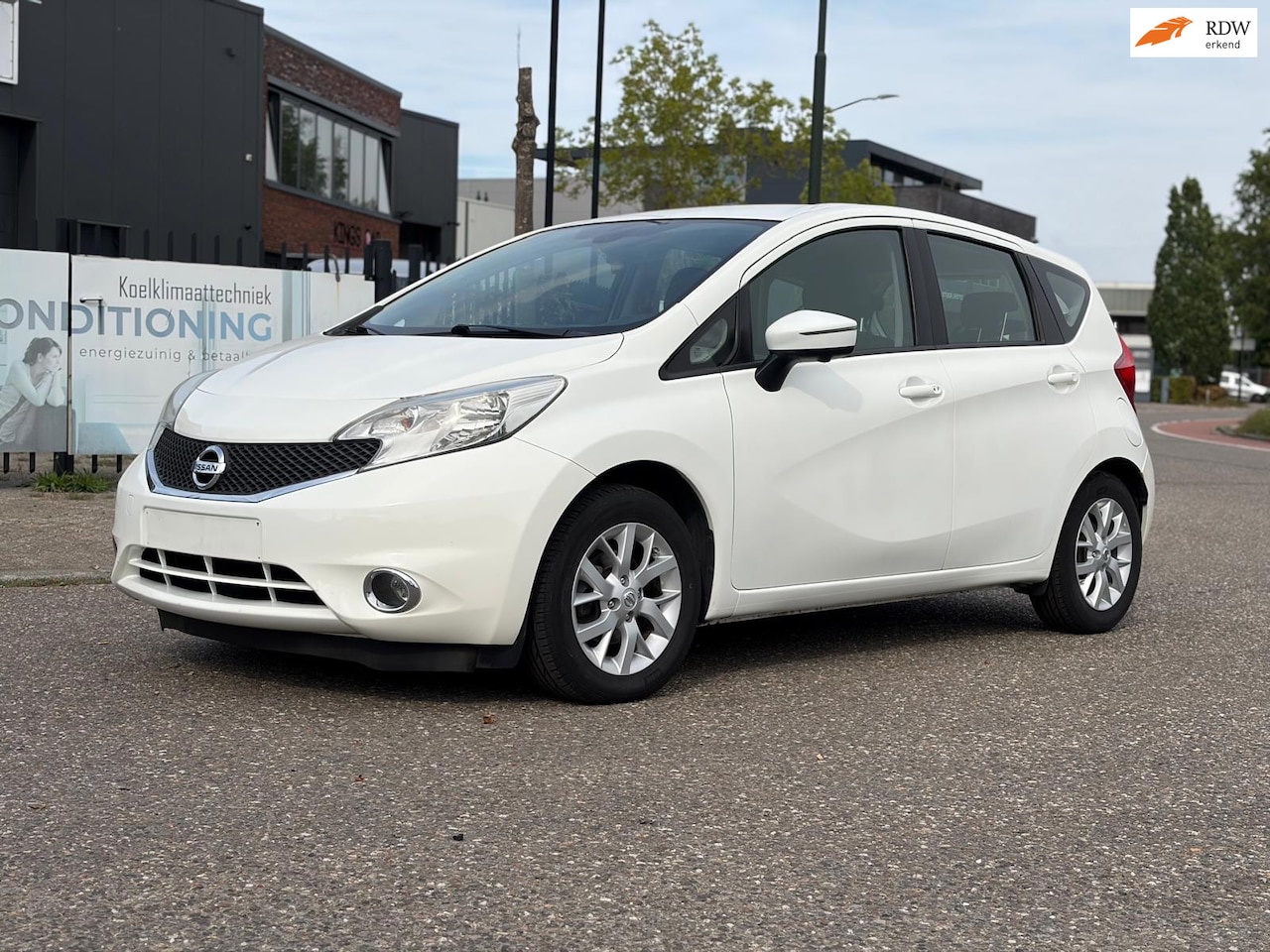 Nissan Note - 1.5 dCi Visia Export - AutoWereld.nl