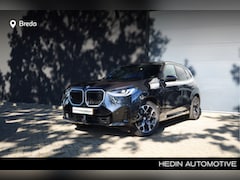 BMW X3 - 20 xDrive | Achteruitrijcamera | Ambiance verlichting | Comfort Access | PDC | Stuurwielra