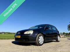 Volkswagen Golf - 1.6 FSI Comfortline, BJ 2005, APK Nov 2027