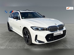 BMW 3-serie Touring - 330e M-Sport VOL MET OPTIES