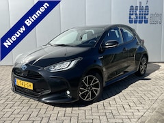 Toyota Yaris - 1.5 Hybrid Business Plus Navigatie Camera Clima Led Koplampen Lm Velgen Dab ACC Keyless NL