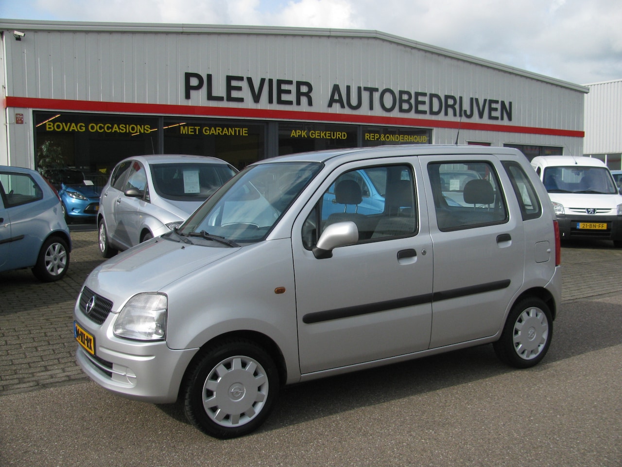Opel Agila - 1.0 Comfort 5-DEURS AIRCO - AutoWereld.nl