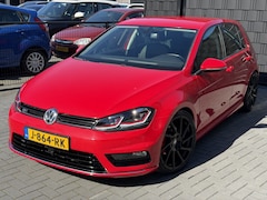 Volkswagen Golf - 1.4 TSI Edition R-Line| 19"| ROOD| CLIMA| ACC| UNIEK|