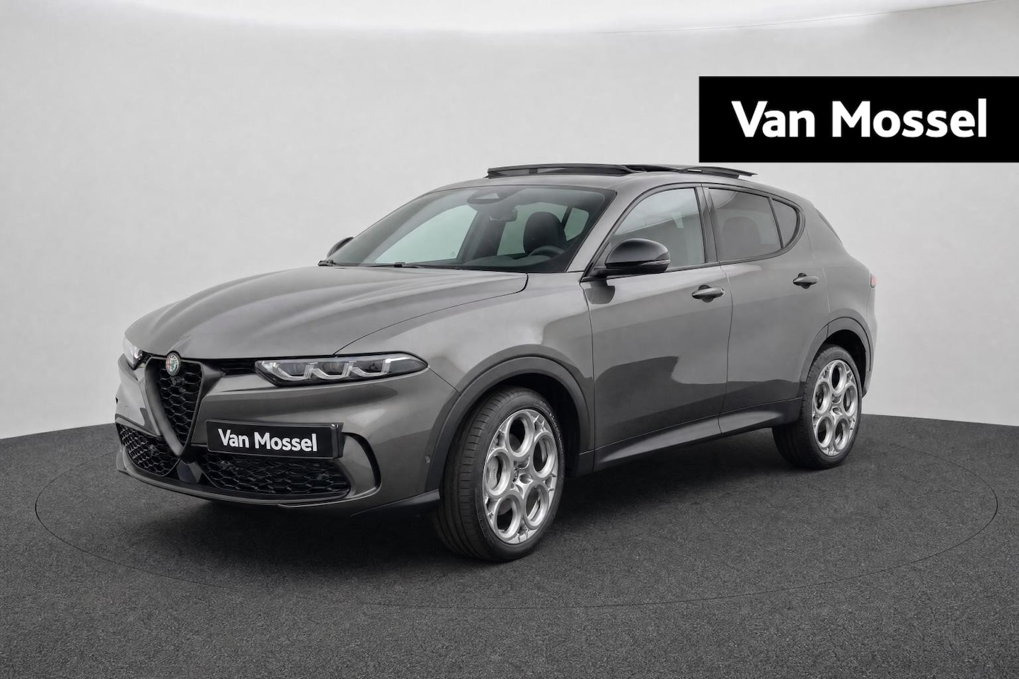 Alfa Romeo Tonale - 1.3T PHEV 280pk Sprint | Camera | Electrisch Schuifdak | Climate control | Navigatie | Sto - AutoWereld.nl