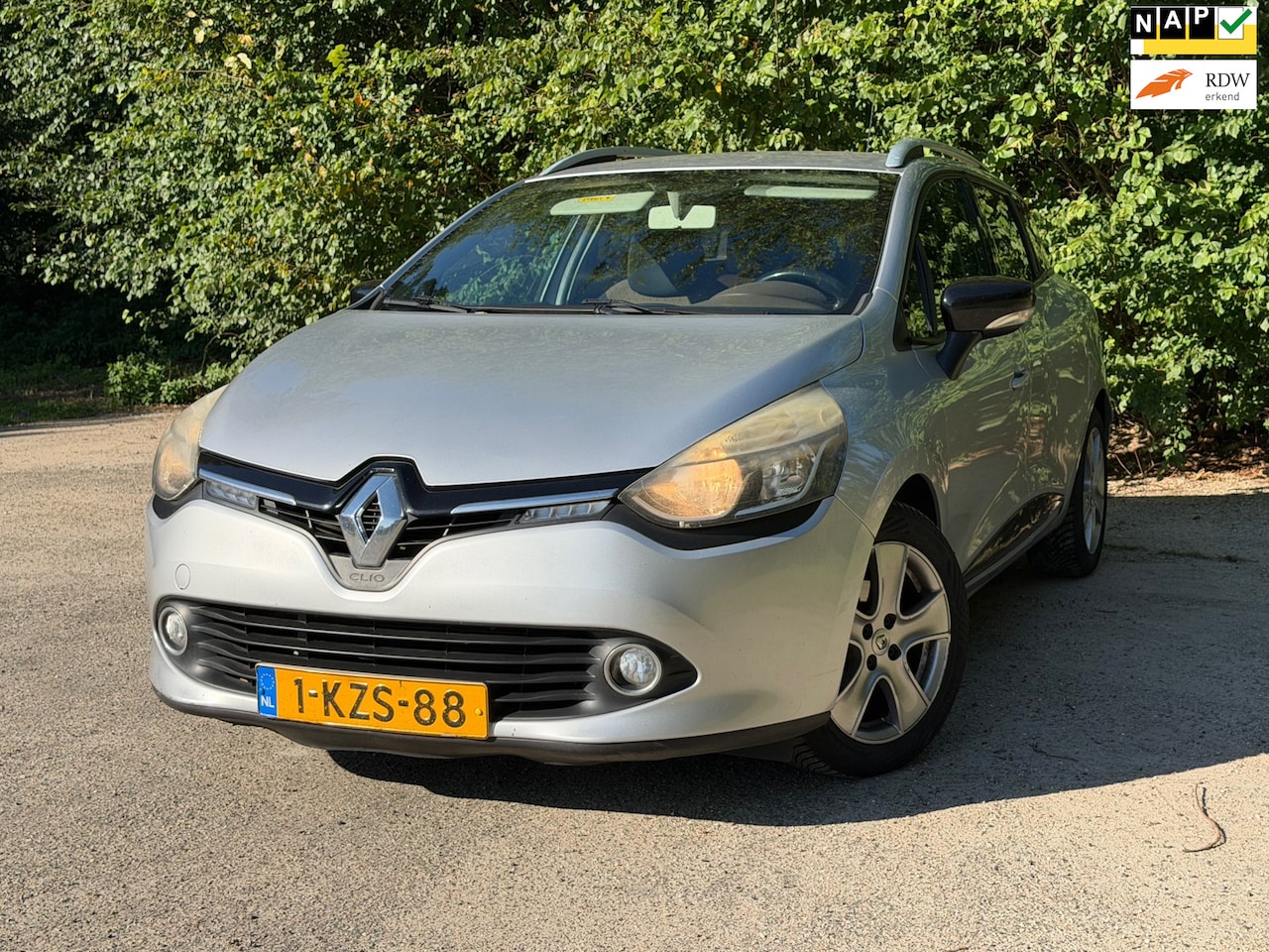 Renault Clio Estate - 0.9 TCe Dynamique | Cruise + Navi Nu € 2.950,- !!! - AutoWereld.nl