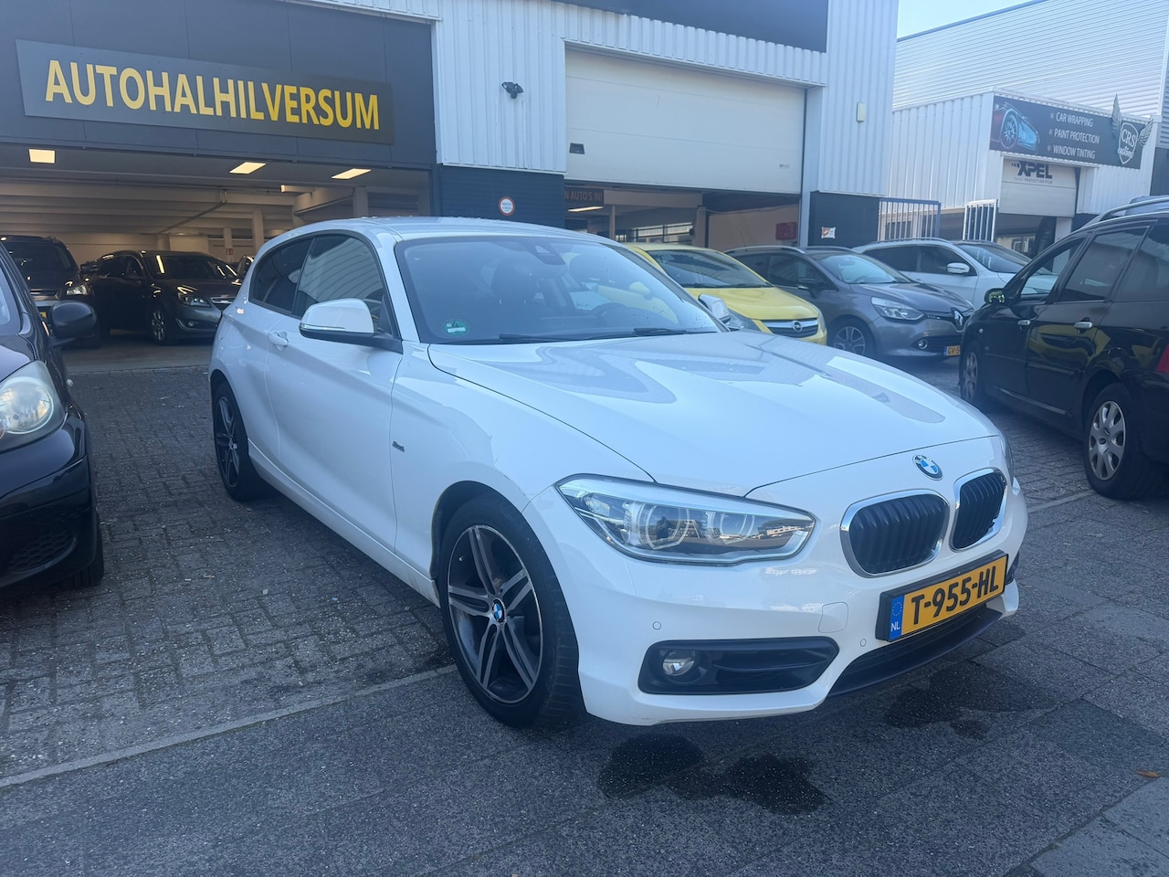 BMW 1-serie - 118i Corporate Lease M Sport AUTOMAAT - AutoWereld.nl