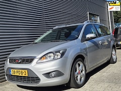 Ford Focus Wagon - 1.6 Comfort 01-2011 Grijs Metallic