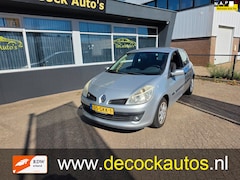 Renault Clio - 1.2-16V Dynamique/TREKHAAK