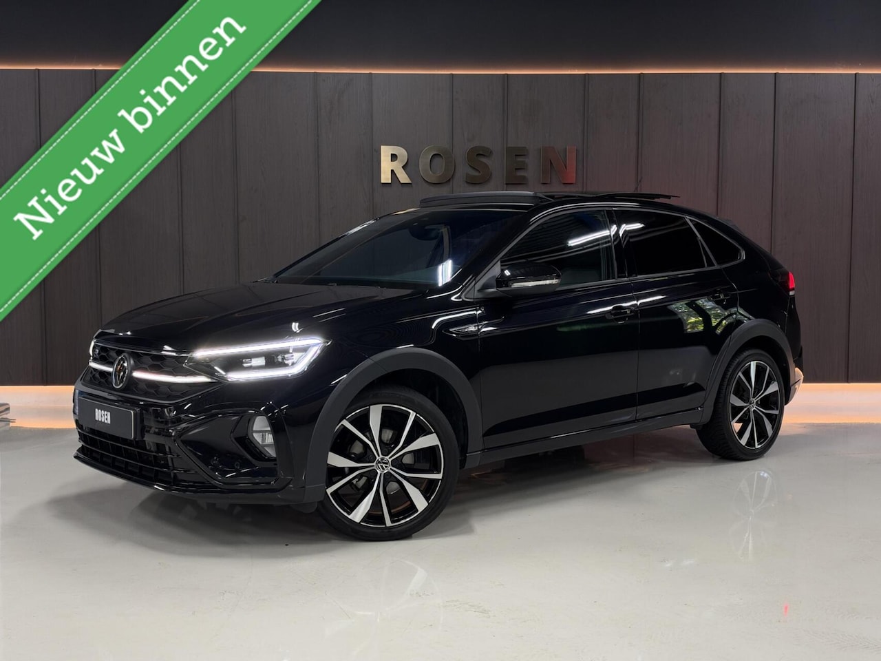 Volkswagen Taigo - 1.5 TSI R-Line|PANO|IQ|VIRTUAL|PDC|CARPLAY - AutoWereld.nl