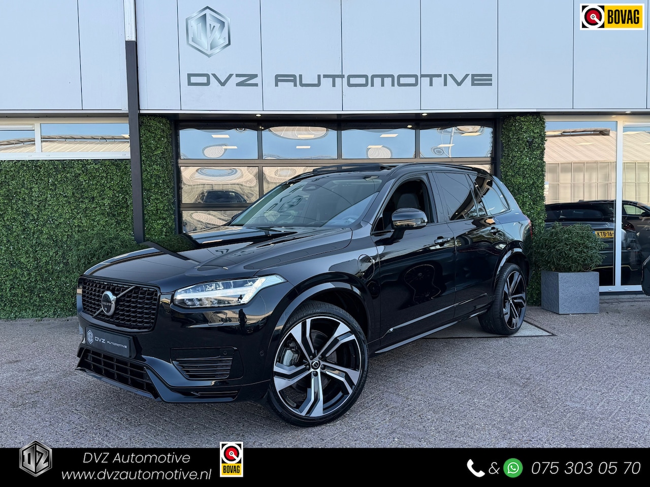 Volvo XC90 - 2.0 T8 Recharge AWD Ultra Dark | SOH 95% | Massage | Luchtvering | Alcantara | Trekhaak | - AutoWereld.nl