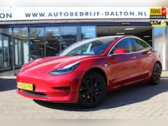 Tesla Model 3 - RWD Plus 60 kWh SOH 88 % AUTOPILOT / PANODAK / LEER