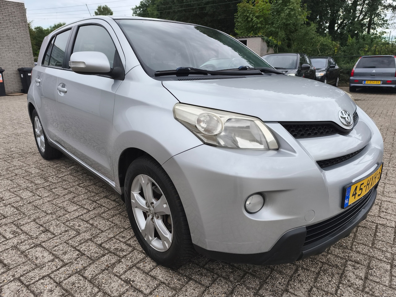 Toyota Urban Cruiser - 1.3 VVT-i Aspiration 1.3 VVT-i Aspiration - AutoWereld.nl