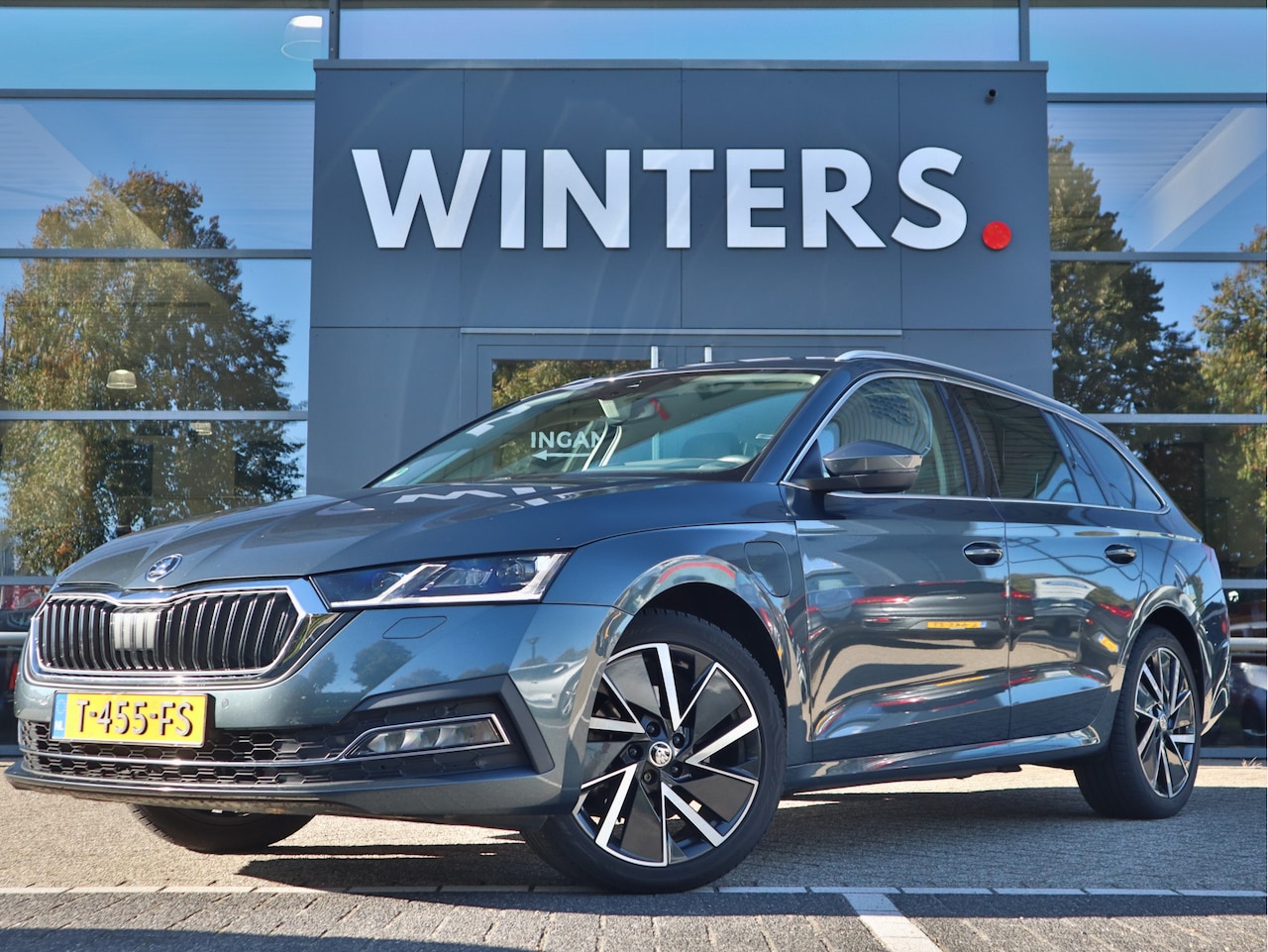 Skoda Octavia Combi - 1.4 TSI iV PHEV Business Edition Plus | Camera | Airco | Bluetooth | AppleCarplay/AndroidA - AutoWereld.nl