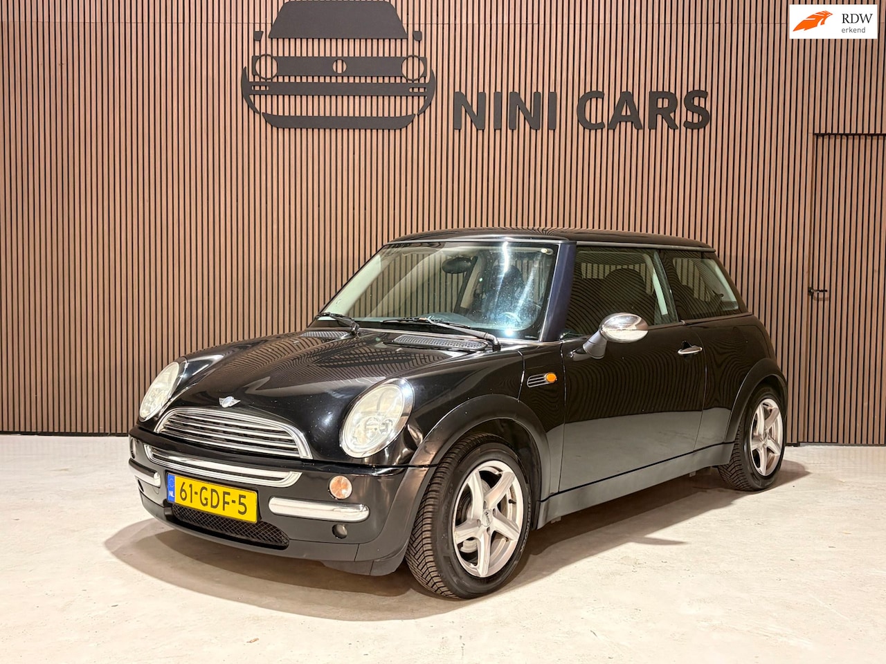 MINI 3-Deurs - 1.6 One Pepper airco radio nieuwe koppeling - AutoWereld.nl