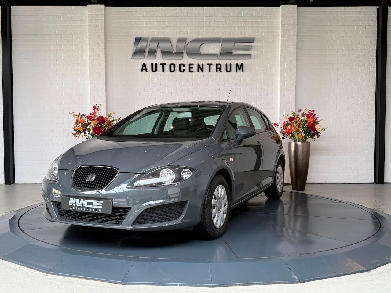 SEAT Leon - 1.2 TSI Ecomotive Reference | Airco | Carplay | Cruise - AutoWereld.nl