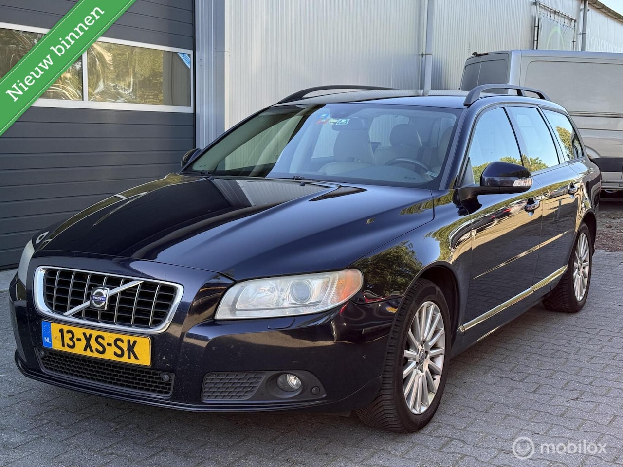 Volvo V70 - 3.2 Summum 3.2 Summum, 6 cilinder, Automaat, Luxe - AutoWereld.nl