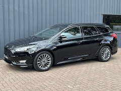 Ford Focus Wagon - 1.0 ST-Line NAVIGATIE/140 PK/ONDERHOUDEN/