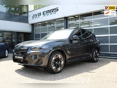 BMW iX3 - High Executive 80 kWh/pano/Mpakket