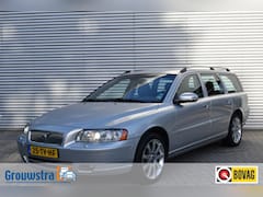 Volvo V70 - 2.0T EDITION SPORT / 5-CYLINDER / LEDER / TREKHAAK / NAVI /