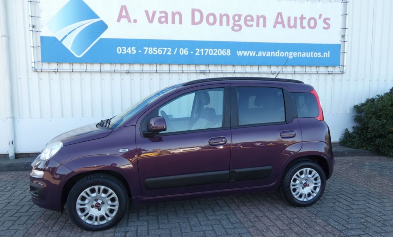 Fiat Panda - 0.9 TwinAir Lounge 0.9 TWINAIR LOUNGE,Airco,Bltooth,12-7-27 - AutoWereld.nl