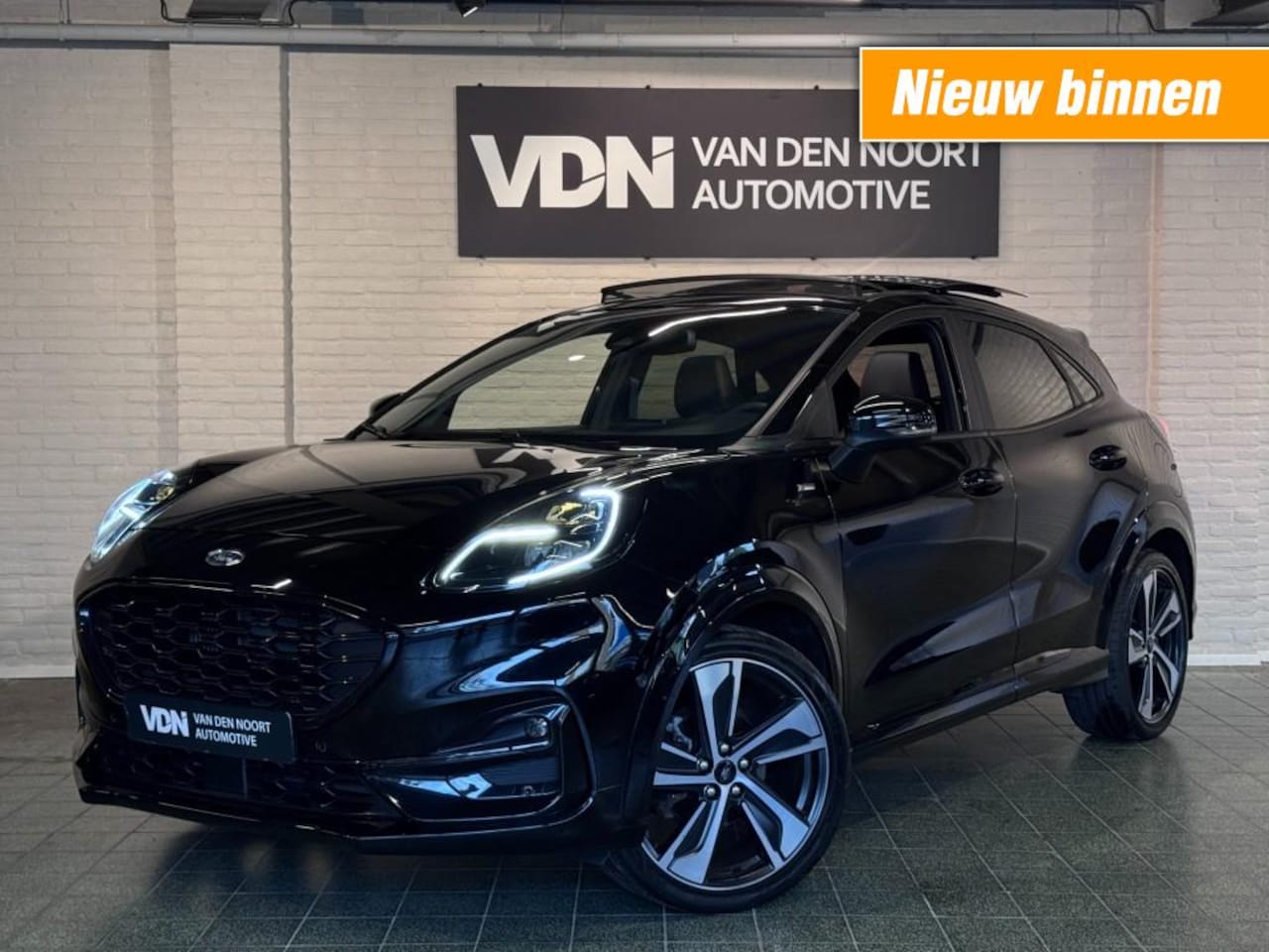 Ford Puma - 1.0 EcoBoost Hybrid ST-Line X 155pk Aut BenO Winter Camera 19'' - AutoWereld.nl