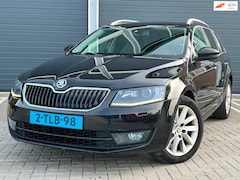 Skoda Octavia Combi - 1.6 TDI TAXI KLAAR Businessline DSG AUTOMATIC FULL LED RS ZETELS KEYLESS