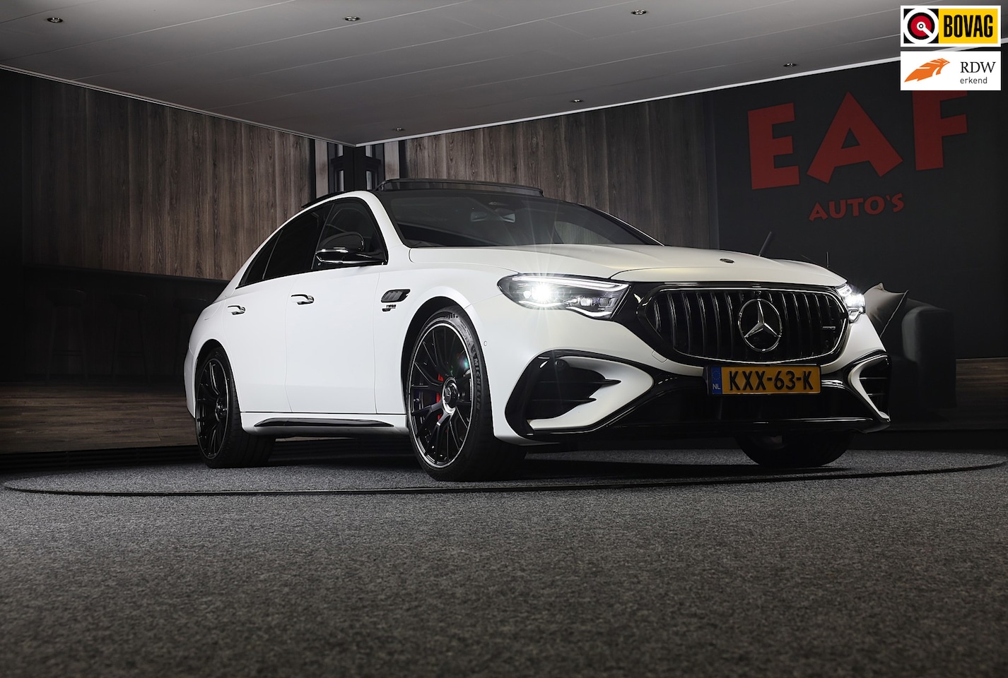 Mercedes-Benz E-klasse - AMG 53 4MATIC+ Night Edition / Hyperscreen / Head Up / Burmester4D / 360 Camera / 4W Sturi - AutoWereld.nl
