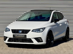 SEAT Ibiza - 1.5 TSI FR Black Edition DSG | Panorama | Keyless | Navigatie | Dealer Onderhouden | 18"