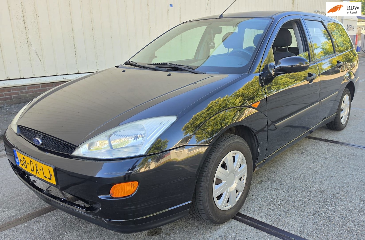 Ford Focus Wagon - 1.6-16V Trend 1.6-16V Trend - AutoWereld.nl