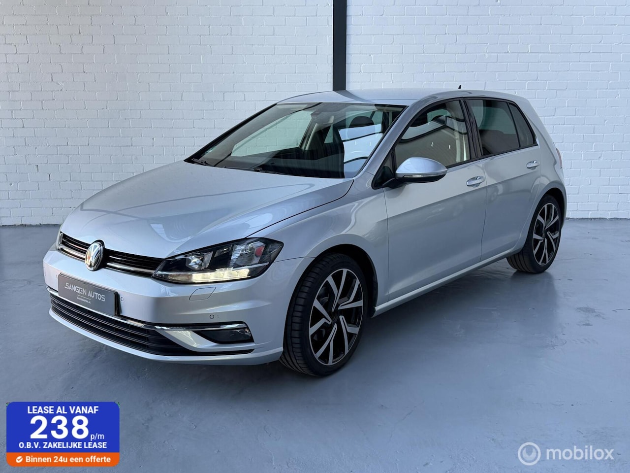 Volkswagen Golf - 1.4 TSI Highline Carplay Navi - AutoWereld.nl