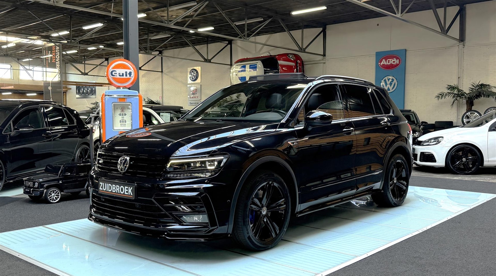 Volkswagen Tiguan - 2.0 TSI 4Motion R-Line | Vol optie | Leer | Pano | Memory | Virtual - AutoWereld.nl
