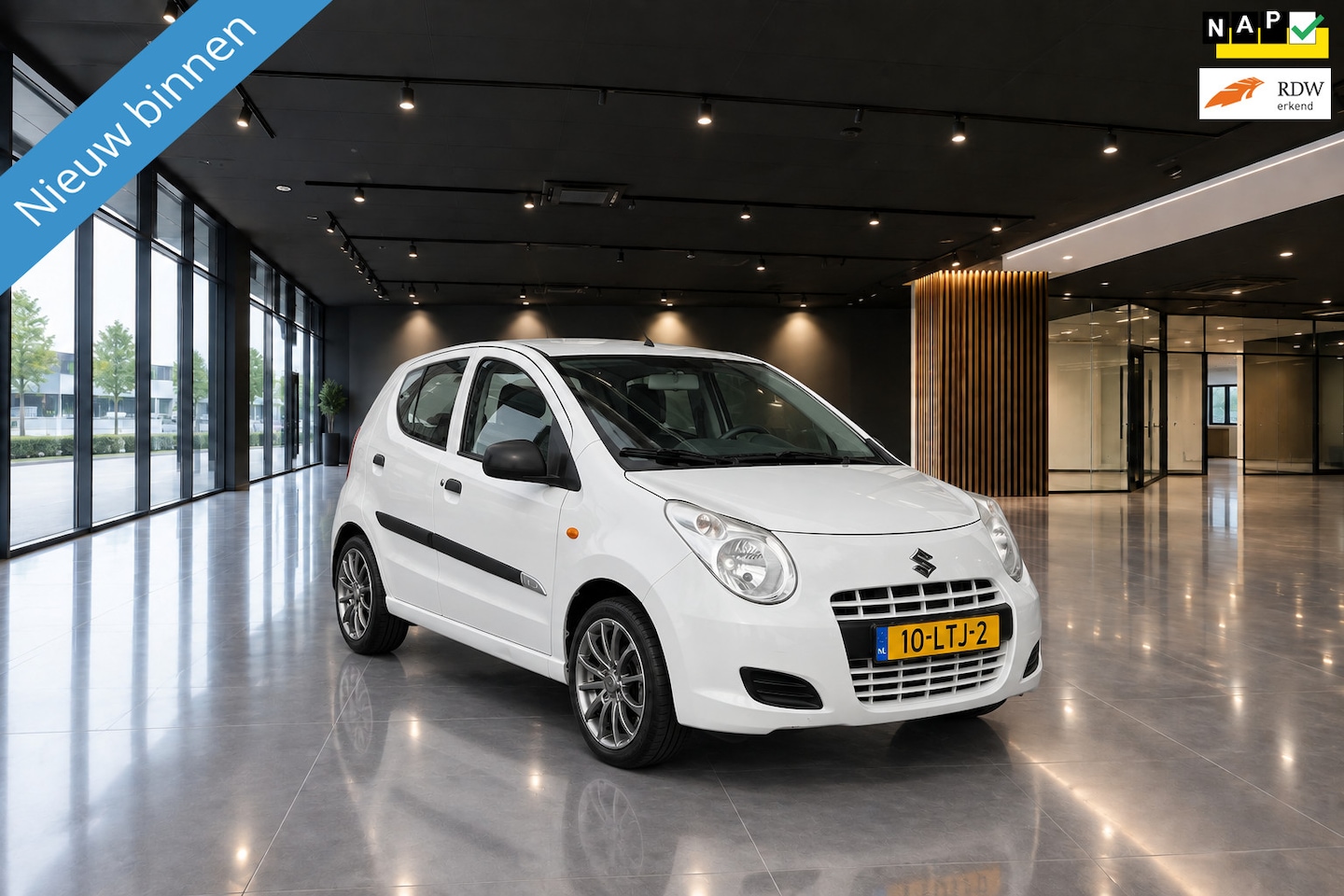 Suzuki Alto - 1.0 COMFORT PLUS 5DRS AIRCO LMV - AutoWereld.nl