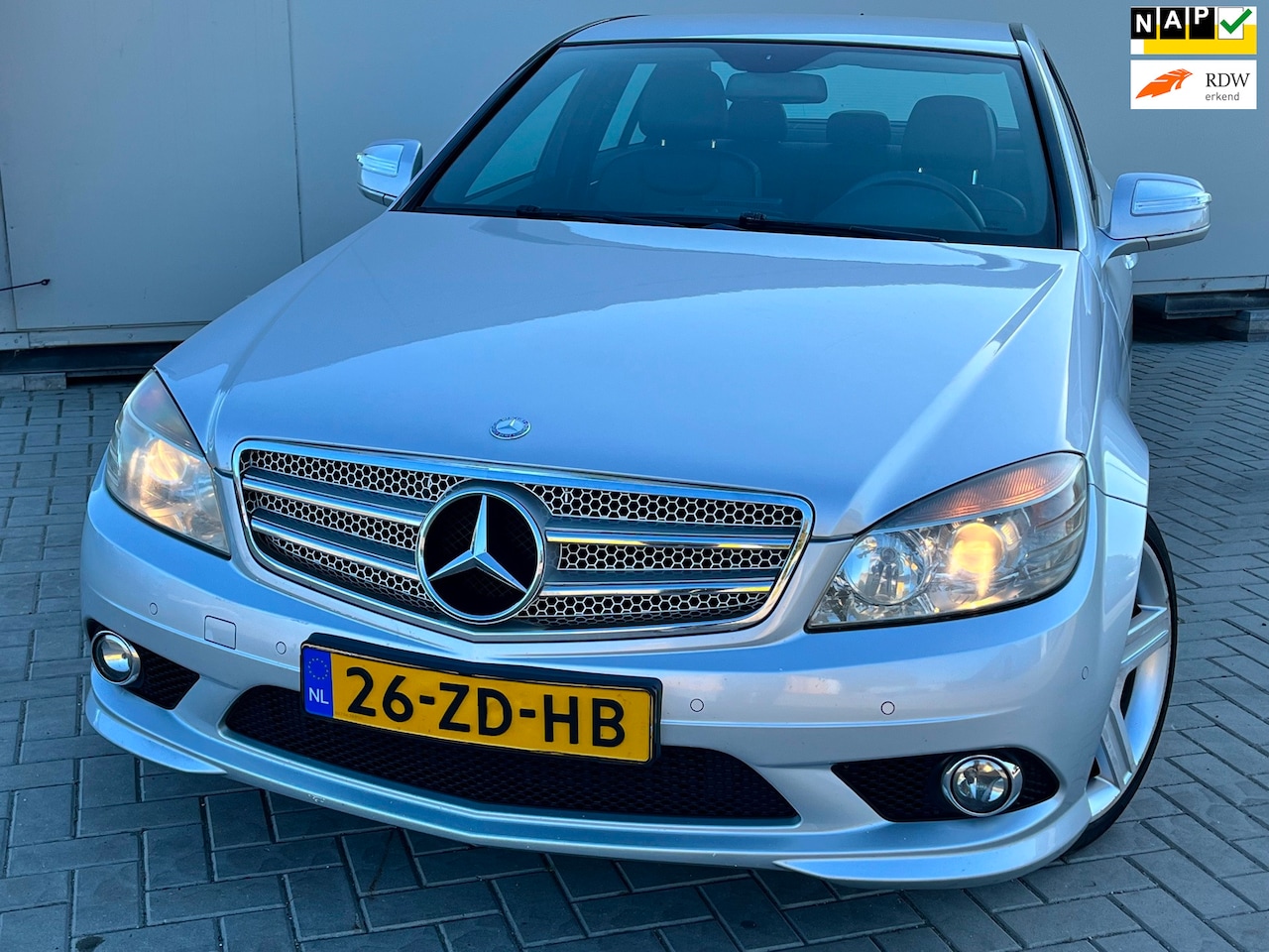 Mercedes-Benz C-klasse - 200 K Avantgarde NAP AUTOMAAT AMG CLIMA IJSKOUD RIJD SCHAKELT PERFECT VOLLEDIG ONDERHOUDEN - AutoWereld.nl