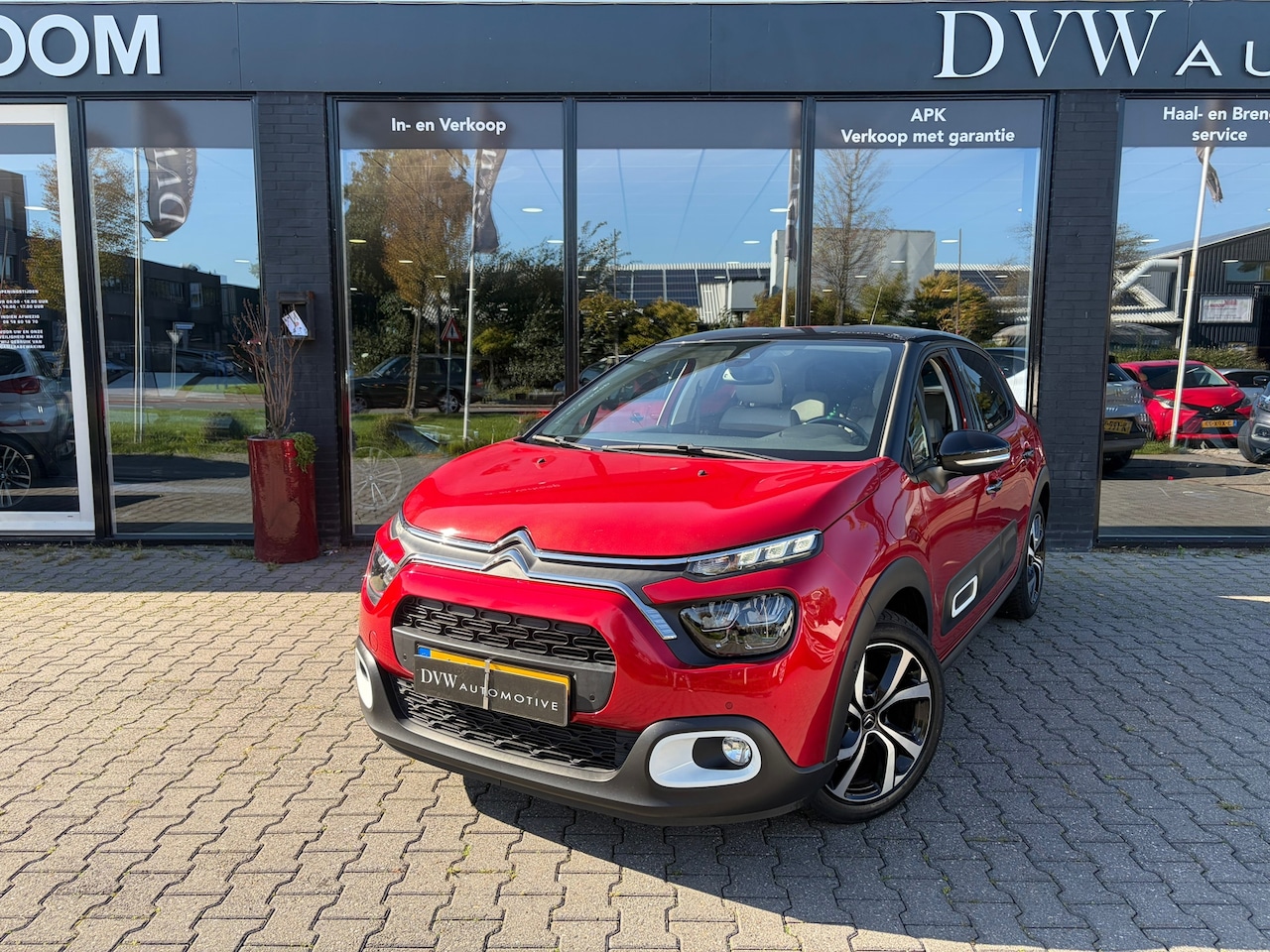 Citroën C3 - 1.2 PureTech Shine 1.2 PureTech Shine, Automaat - AutoWereld.nl