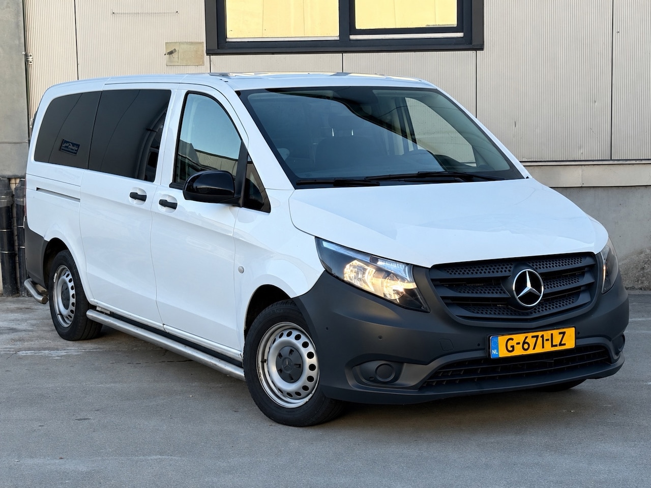 Mercedes-Benz Vito Tourer - 116 CDI Pro Lang / 8 zitplaatsen kenteken / Ideaal Camper Bouw / Automaat / Inruil mog. - AutoWereld.nl