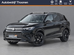 Volkswagen Tiguan - 1.5 eHybrid R-Line | Trekhaak | Pano | H&K