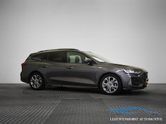 Ford Focus Wagon - 1.0 EcoBoost Hybrid ST Line Stoel-stuur verwarming, Apple carplay, clima, cruise, camera,