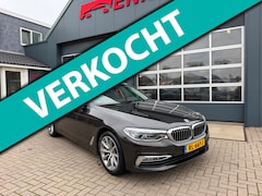 BMW 5-serie Touring - 520d High Executive / Pano / Smartkey / Standverw. / Leder