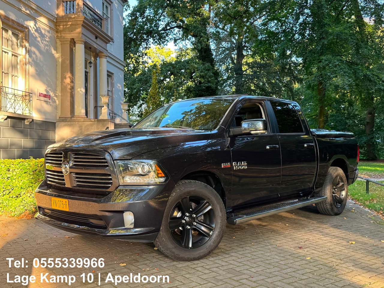 Dodge Ram 1500 - 5.7 V8 Quad Cab 6'4 LPG Wide Body NL Auto Pano Camera Marge Full Options - AutoWereld.nl