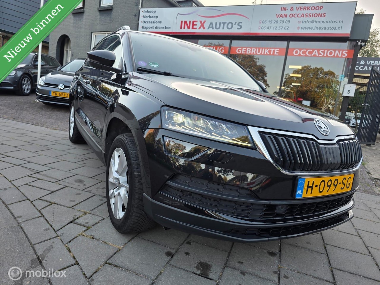 Skoda Karoq - 1.5 TSI ACT Sportline Business Keyless Carplay Dealer onderhouden - AutoWereld.nl