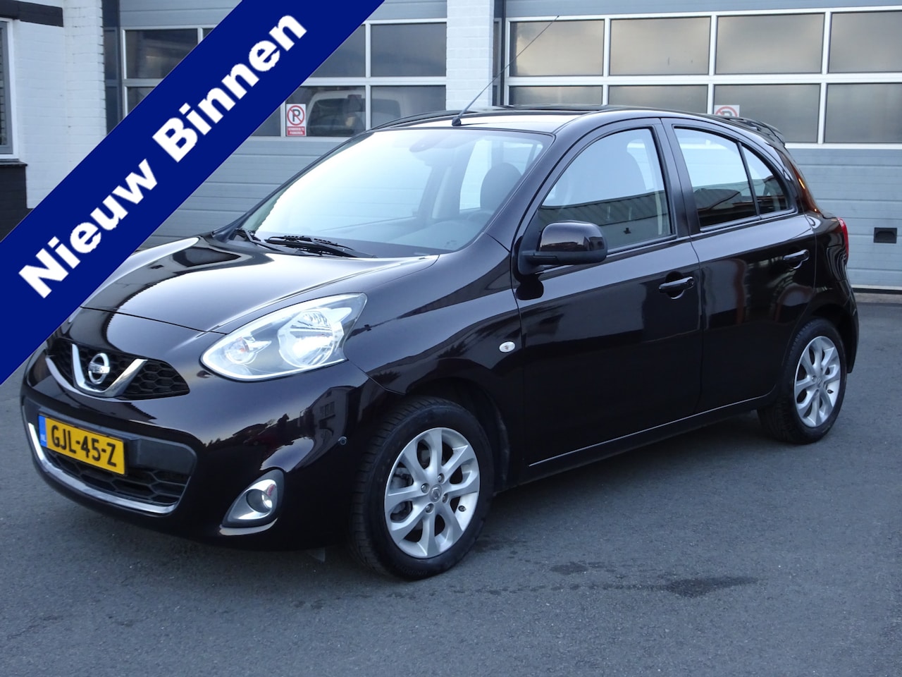 Nissan Micra - 1.2 DIG-S Tekna Automatische airco, navigatie, parkeersensoren voor en achter, trekhaak, l - AutoWereld.nl