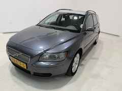 Volvo V50 - 2.4