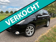 Mitsubishi Outlander - 2.0 PHEV Instyle|Leder|Stoelverw|Trekhaak