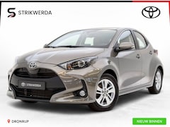 Toyota Yaris - 1.5 VVT-i Active | Afn. Trekhaak | Stoelverwarming | Airco | Camera | ACC