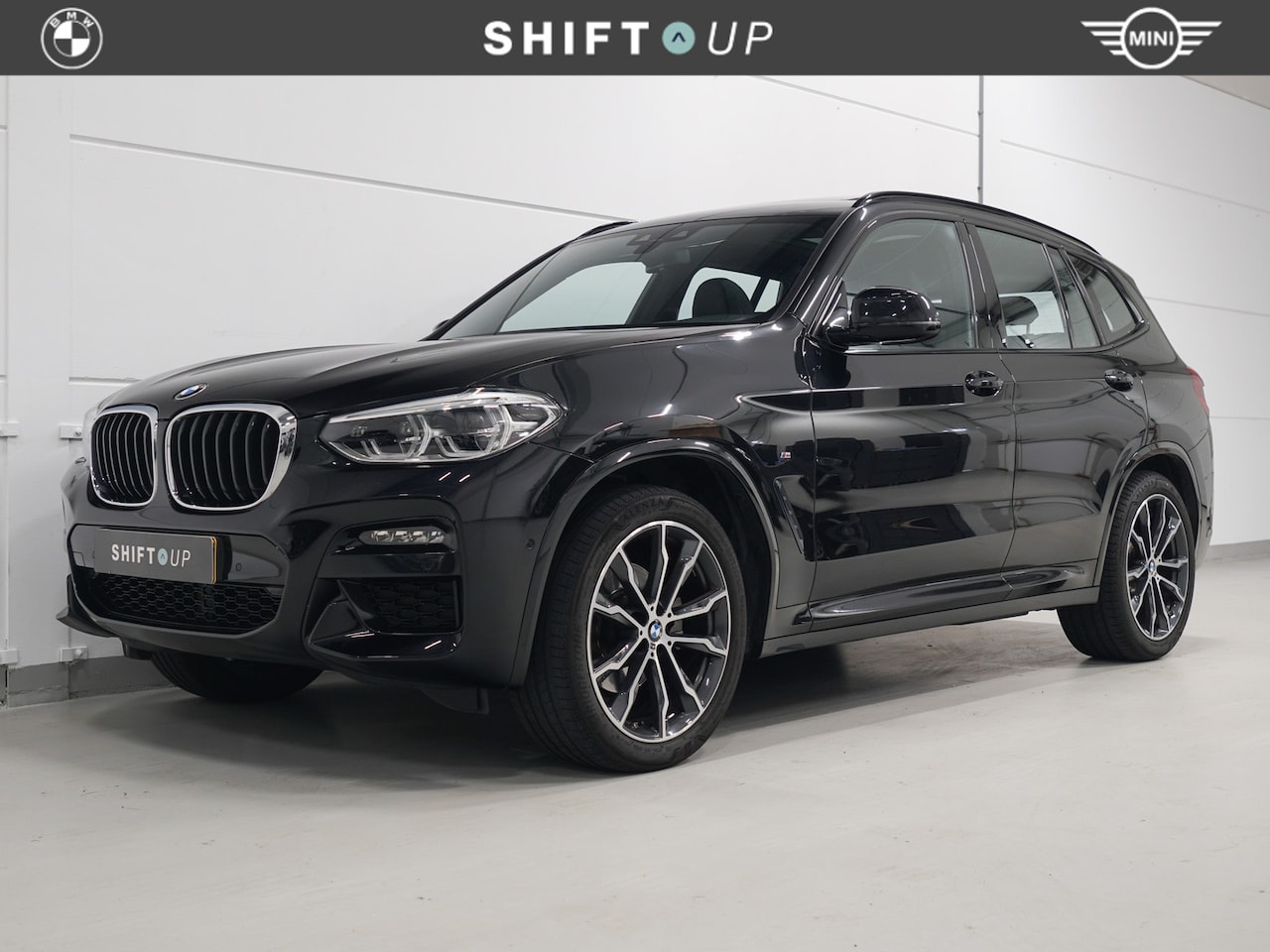 BMW X3 - xDrive20i M-Sport | Panoramadak | Comfort Access | 20" - AutoWereld.nl